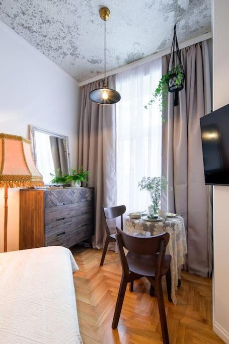 Appartamento Bohemian Style Apt In The Centre Cracovia Esterno foto